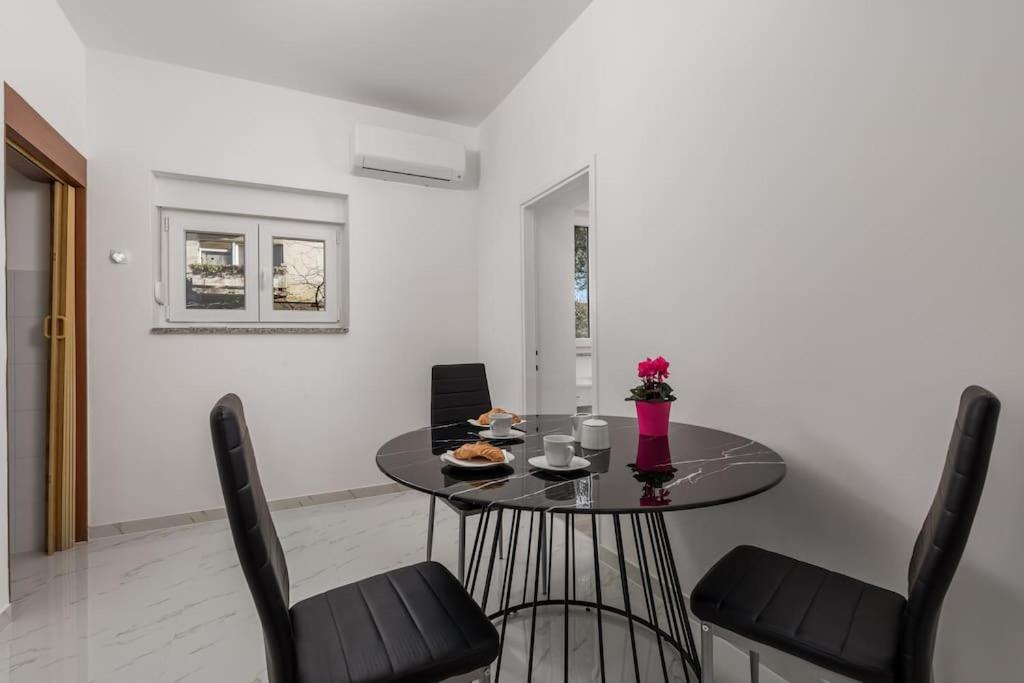 Apartman Jasmina 2 Fiume Kültér fotó